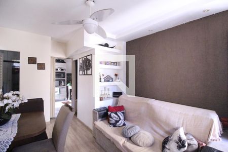 Sala de casa de condomínio à venda com 3 quartos, 60m² em Curicica, Rio de Janeiro