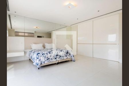 Quarto de apartamento à venda com 4 quartos, 465m² em Jardim Paulistano, São Paulo