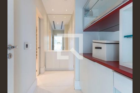 Banheiro  de apartamento à venda com 4 quartos, 465m² em Jardim Paulistano, São Paulo