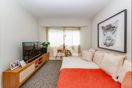 Sala de apartamento à venda com 3 quartos, 101m² em Belvedere, Belo Horizonte