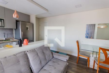 Sala de apartamento à venda com 2 quartos, 64m² em Vila Curuçá, Santo André