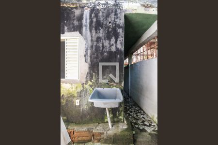 Área de Serviço de casa para alugar com 1 quarto, 20m² em Jardim Guaianazes, São Paulo