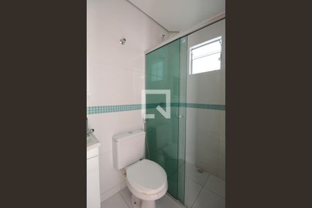Banheiro de apartamento à venda com 2 quartos, 40m² em Jaqueline, Belo Horizonte