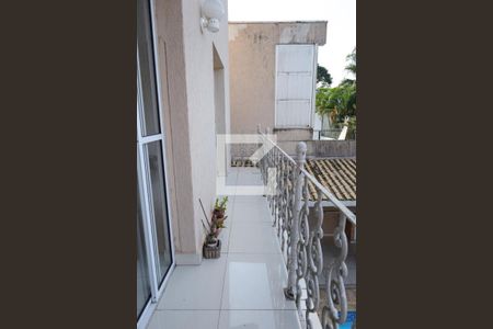Sacada de casa à venda com 3 quartos, 350m² em Vila Nova Caledonia, São Paulo