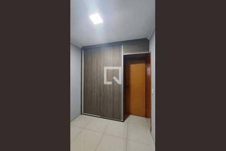 Quarto 1 de apartamento para alugar com 2 quartos, 55m² em São Joaquim, Contagem