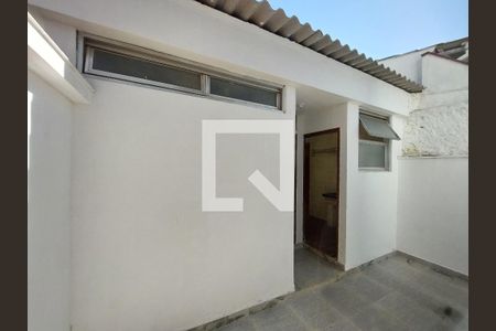 Área de Serviço de casa à venda com 4 quartos, 280m² em Jardim Prudência, São Paulo