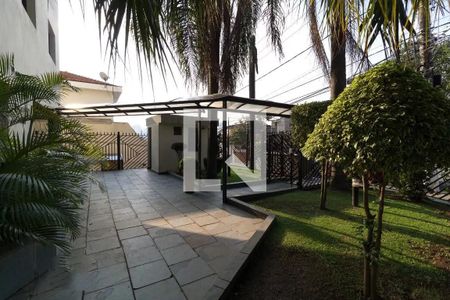 Entrada de apartamento à venda com 3 quartos, 130m² em Vila Santo Estefano, São Paulo