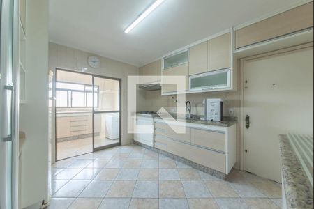 Cozinha de apartamento à venda com 3 quartos, 130m² em Vila Santo Estefano, São Paulo