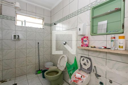 Banheiro de casa à venda com 5 quartos, 229m² em Vila Carrão, São Paulo