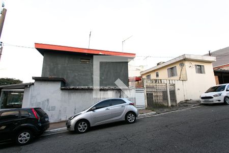 Fachada de casa à venda com 5 quartos, 229m² em Vila Carrão, São Paulo