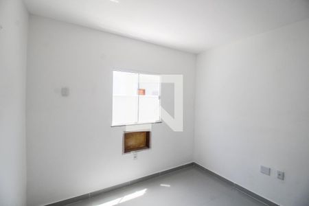 Quarto 1 de casa para alugar com 2 quartos, 57m² em Parque Sao Vicente, Belford Roxo