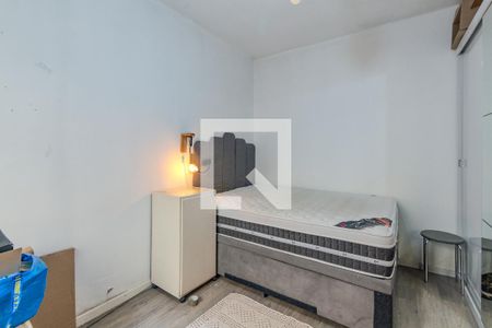 Sala/Quarto de kitnet/studio à venda com 1 quarto, 26m² em Menino Deus, Porto Alegre
