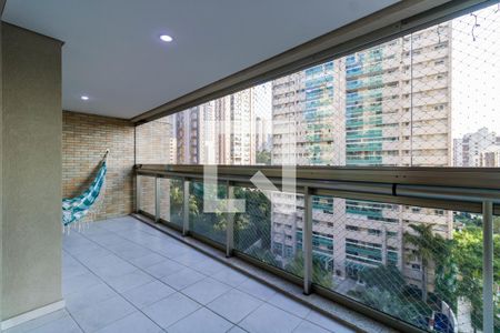 Varanda da Sala de apartamento à venda com 3 quartos, 212m² em Vila Suzana, São Paulo