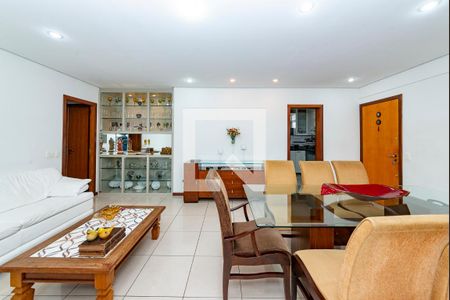 Sala de apartamento à venda com 3 quartos, 170m² em Padre Eustáquio, Belo Horizonte