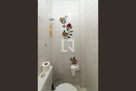 Banheiro de serviço de apartamento à venda com 3 quartos, 170m² em Padre Eustáquio, Belo Horizonte