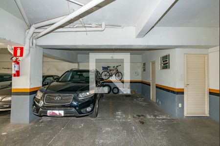 Garagem de apartamento à venda com 3 quartos, 170m² em Padre Eustáquio, Belo Horizonte