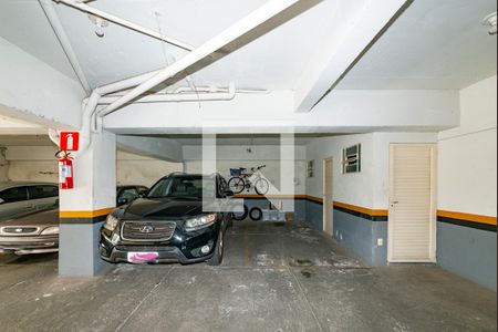 Garagem de apartamento à venda com 3 quartos, 170m² em Padre Eustáquio, Belo Horizonte