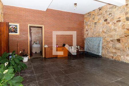 Garagem de casa à venda com 5 quartos, 233m² em Alto da Lapa, São Paulo