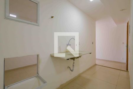 Cozinha e Área de Serviço de apartamento à venda com 2 quartos, 60m² em Vargem Grande, Rio de Janeiro