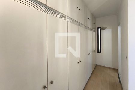 Suíte de apartamento à venda com 3 quartos, 156m² em Centro, Jundiaí