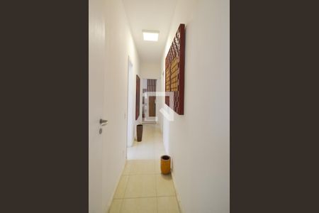 Corredor dos quartos de apartamento à venda com 3 quartos, 120m² em Santo Antônio, Belo Horizonte