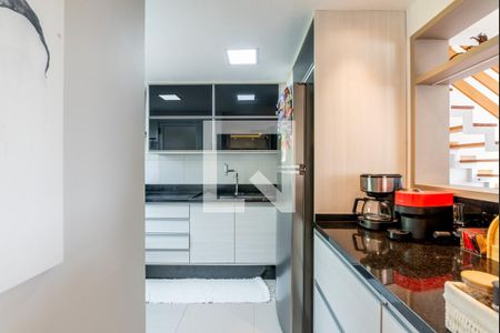 Casa de Condomínio à venda com 4 quartos, 259m² em Teresópolis, Porto Alegre