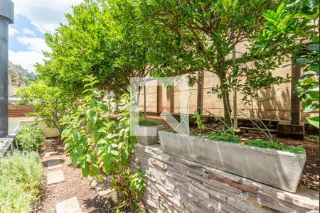 Casa de Condomínio à venda com 4 quartos, 259m² em Teresópolis, Porto Alegre