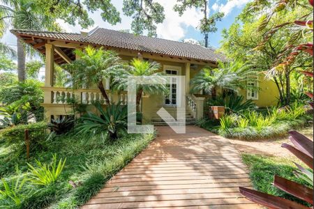 Casa de Condomínio à venda com 4 quartos, 259m² em Teresópolis, Porto Alegre