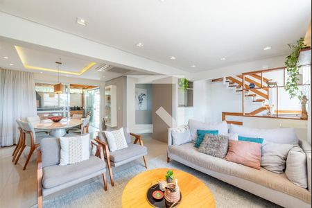 Casa de Condomínio à venda com 4 quartos, 259m² em Teresópolis, Porto Alegre