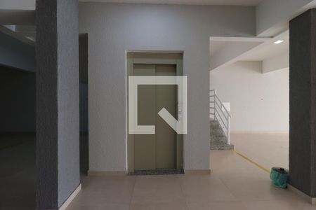 Elevador de apartamento à venda com 2 quartos, 100m² em Parque das Nações, Santo André