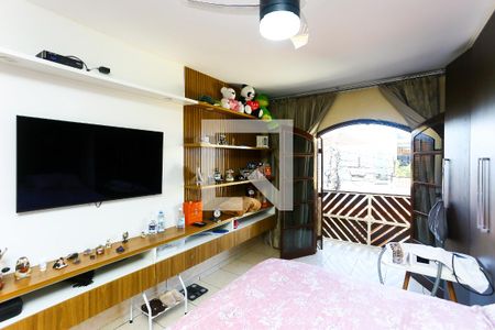 Suíte 1 de casa à venda com 4 quartos, 181m² em Jardim Maria Rosa, Taboão da Serra