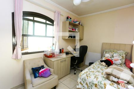 Quarto 2 de casa à venda com 4 quartos, 181m² em Jardim Maria Rosa, Taboão da Serra