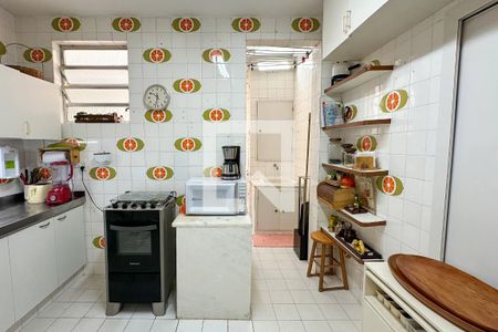 Cozinha de apartamento à venda com 2 quartos, 110m² em Gávea, Rio de Janeiro