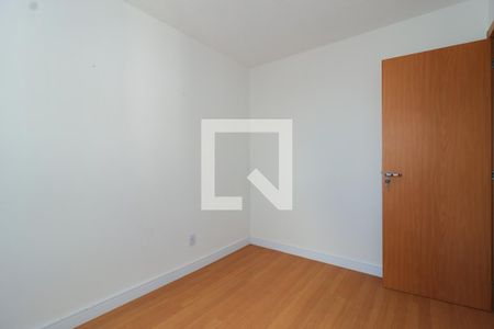 Quarto 1 de apartamento para alugar com 2 quartos, 44m² em Vila Suzana, São Paulo
