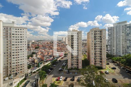 Vista do Quarto 1 de apartamento para alugar com 2 quartos, 44m² em Vila Suzana, São Paulo