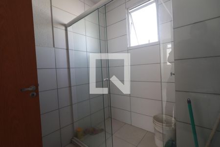 Banheiro de apartamento à venda com 2 quartos, 45m² em Canudos, Novo Hamburgo