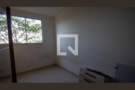 Quarto 1 de apartamento para alugar com 2 quartos, 60m² em Vargem Pequena, Rio de Janeiro