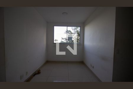 Sala de apartamento para alugar com 2 quartos, 60m² em Vargem Pequena, Rio de Janeiro