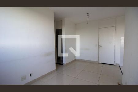 Sala de apartamento para alugar com 2 quartos, 60m² em Vargem Pequena, Rio de Janeiro