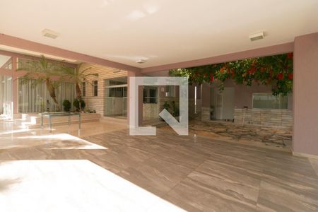 Garagem de casa à venda com 5 quartos, 607m² em Braúnas, Belo Horizonte