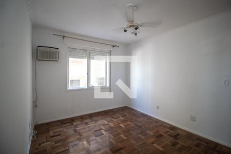 Sala de apartamento para alugar com 1 quarto, 42m² em Medianeira, Porto Alegre