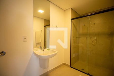 Banheiro de apartamento à venda com 1 quarto, 30m² em Jardim das Acacias, São Paulo