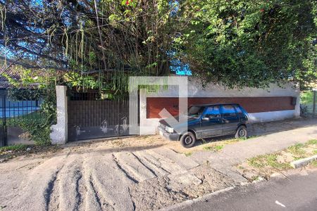 Fachada de casa à venda com 4 quartos, 300m² em Badu, Niterói