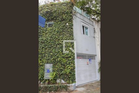 Fachada de casa à venda com 3 quartos, 160m² em Vila Romana, São Paulo
