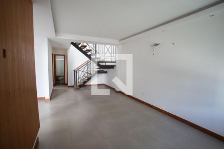 Sala de casa de condomínio à venda com 4 quartos, 174m² em Freguesia (jacarepaguá), Rio de Janeiro