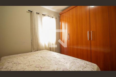 Quarto 2 de apartamento para alugar com 3 quartos, 52m² em Jd S Teresinha, São Paulo