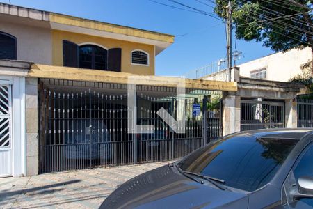 Fachada de casa à venda com 4 quartos, 158m² em Parque Novo Mundo, São Paulo