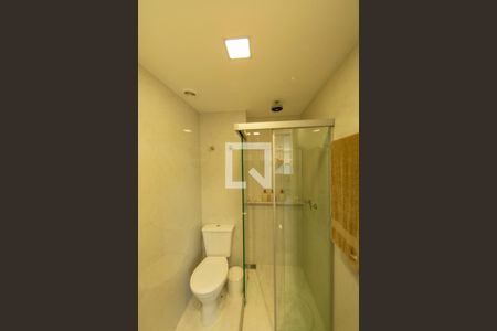 Banheiro da Suite de kitnet/studio para alugar com 1 quarto, 45m² em Bethaville I, Barueri