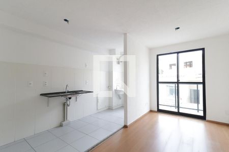 Sala de apartamento à venda com 2 quartos, 42m² em Encantado, Rio de Janeiro