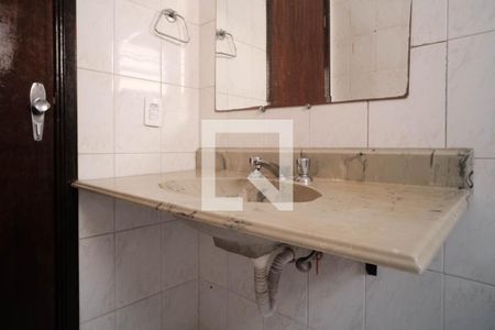 Banheiro de casa para alugar com 3 quartos, 145m² em Jardim Aricanduva, São Paulo